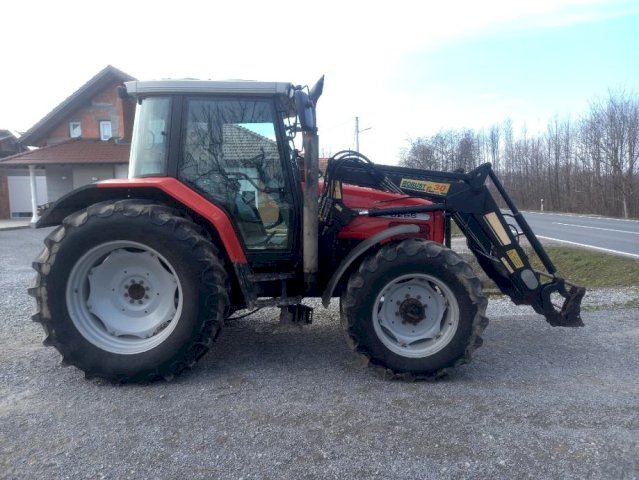 Massey Ferguson 6255