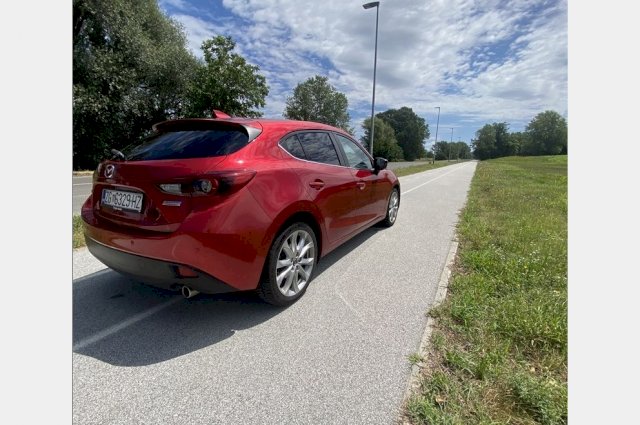 Mazda 3 2.2 D, SkyActive