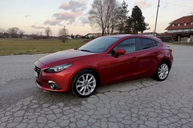 Mazda 3 2.2 D, SkyActive