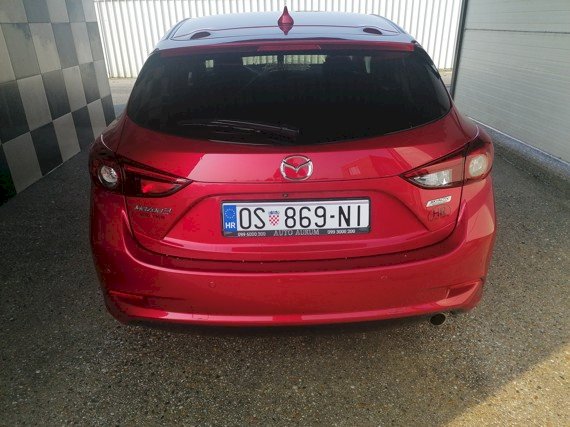 Mazda 3 Skyactiv 2018g