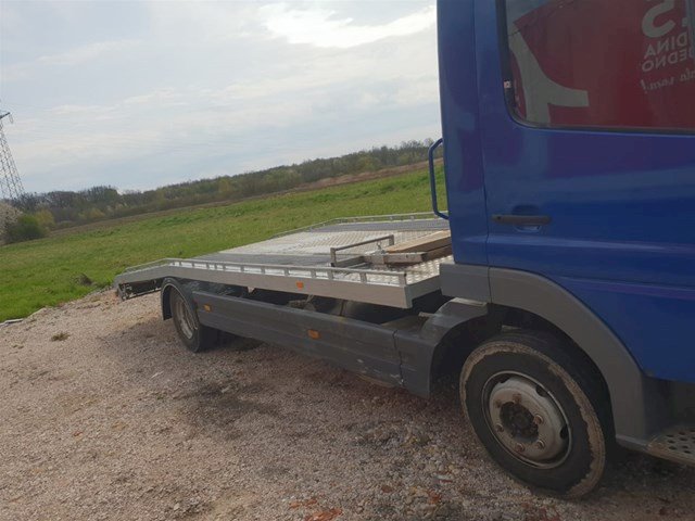 Mercedes Atego 815