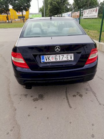 Mercedes C 220d