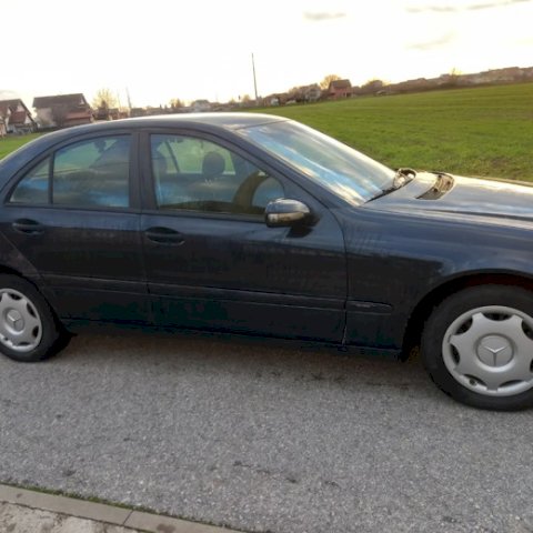 Mercedes C-Klasa, 2000.G.