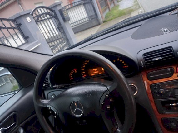 Mercedes C-Klasa, 2000.G.