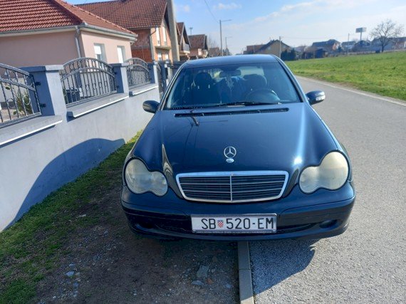 Mercedes C-Klasa, 2000.G.
