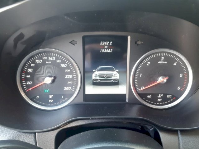 Mercedes-Benz C-klasa 180 AVANTGARD REG.07/23