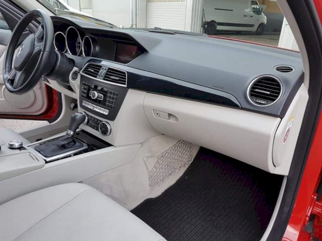 Mercedes-Benz C-klasa 200 CDI automatik