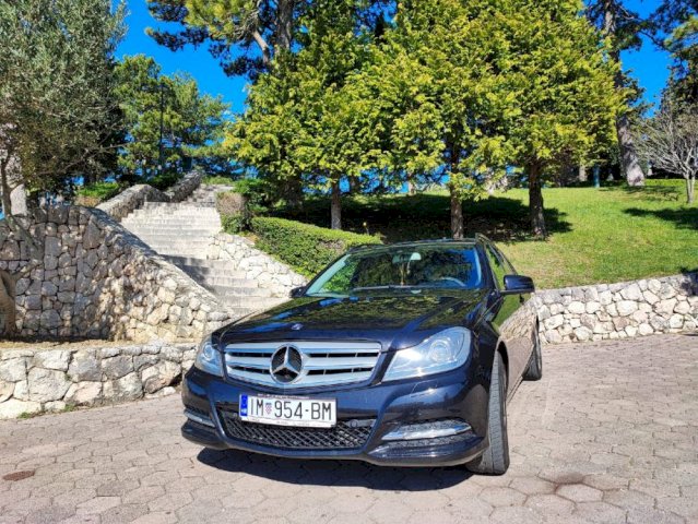 Mercedes-Benz C-klasa 220 CDI