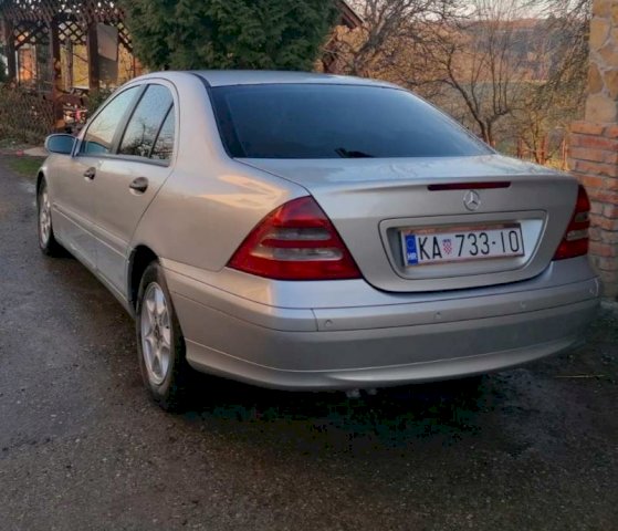 Mercedes-Benz C-klasa 220