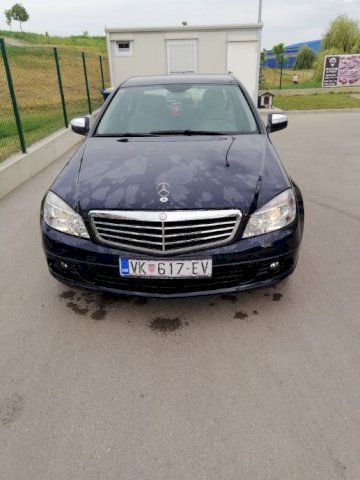 Mercedes-Benz C-klasa 220, automatik