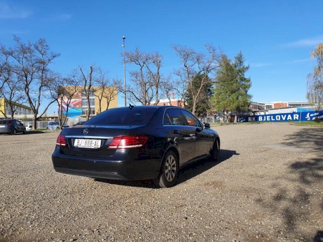Mercedes-Benz E-klasa 220 BLUETEC 9G, F1
