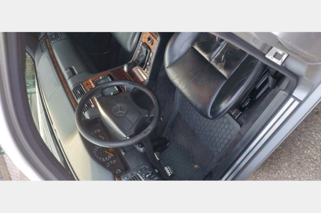 Mercedes-Benz E-klasa 240