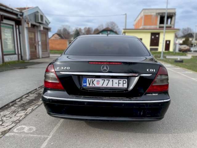 Mercedes-Benz E-klasa 320 CDI