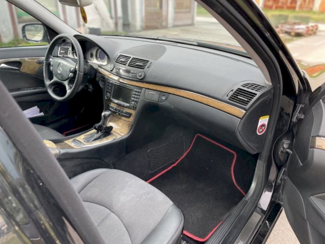 Mercedes-Benz E-klasa 320 CDI