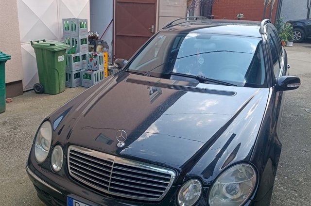 Mercedes-Benz E-klasa T-model E320 CDI