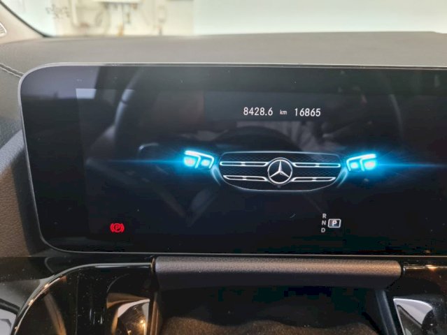Mercedes-Benz GLA 250 4 MATIC Automatik