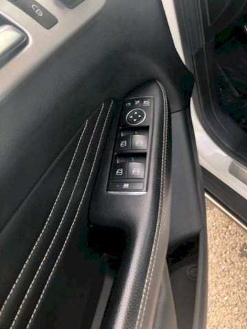 Mercedes-Benz ML 350 BLUETEC 4MATIC automatik