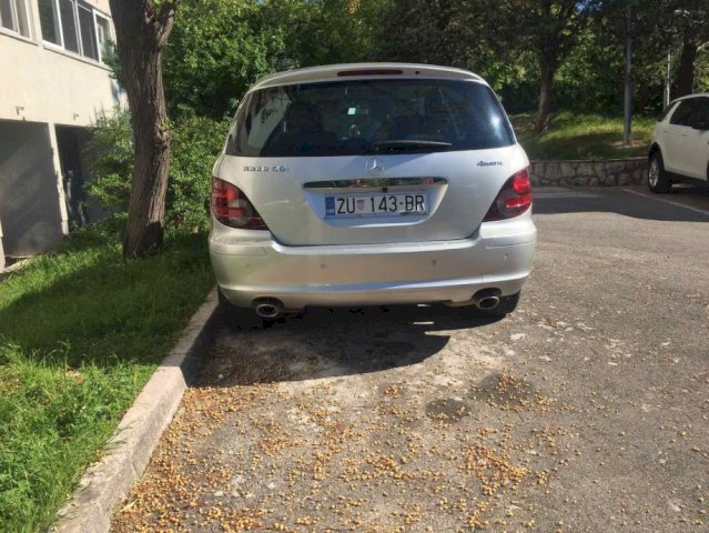 Mercedes-Benz R klasa 4MATIC 320 CDI automatik