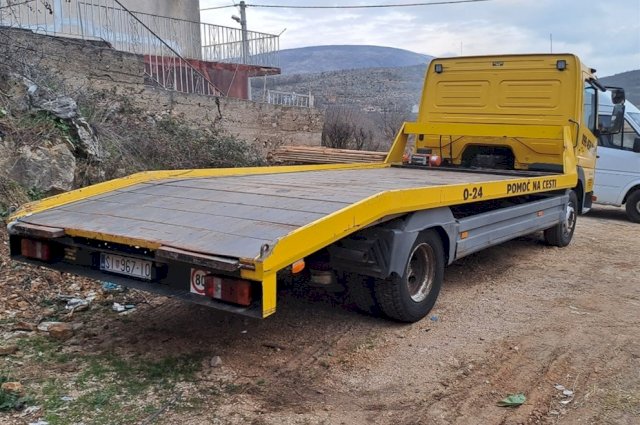 Mercedes atego 817