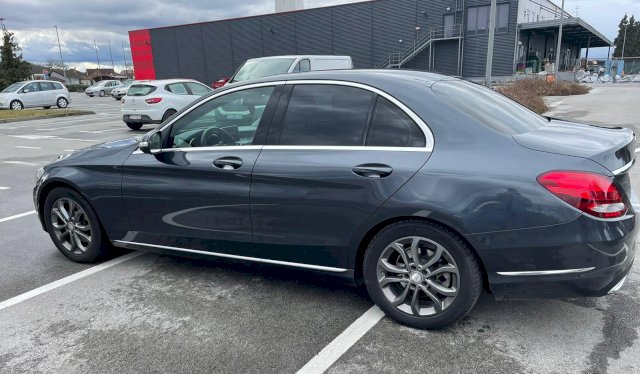 Mercedes c220d