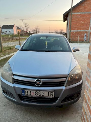 Mijenjam opel astru za skuplji golf 5 ili6
