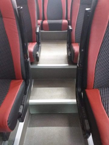 Mini bus