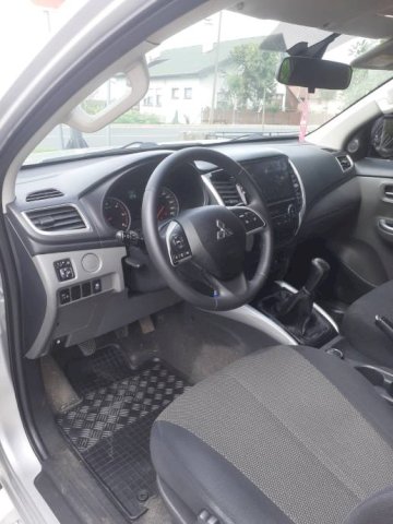 Mitsubishi L200 2.4 DI-D 4X4