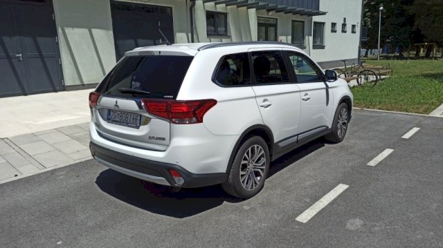 Mitsubishi Outlander 2,2 DI-D 4x4
