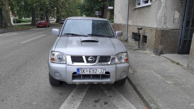 Nissan Navara Pick Up 2,5 DI 4x4, 2005. god.