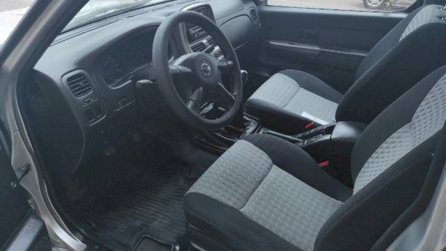 Nissan Navara Pick Up 2,5 DI 4x4, 2005. god.