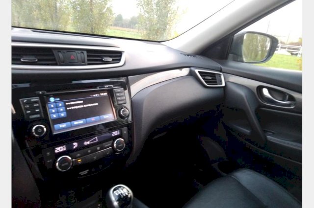 Nissan X-Trail 1.6 dci, 2016 g. reg. 9/23.