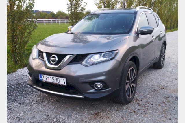 Nissan X-Trail 1.6 dci, 2016 g. reg. 9/23.