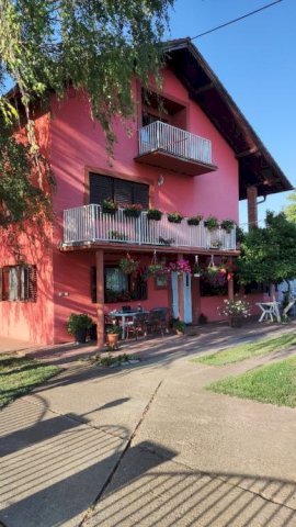 Obiteljska kuća, 5 soba