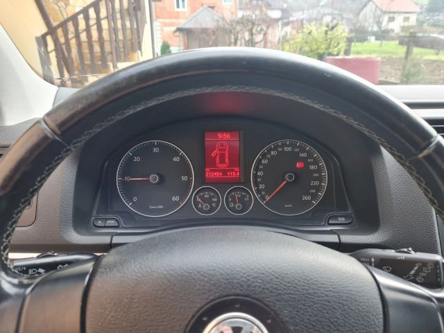 Odlicni Golf 1.9 tdi UNITED