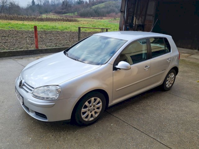 Odlicni Golf 1.9 tdi UNITED