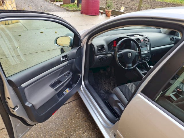 Odlicni Golf 1.9 tdi UNITED