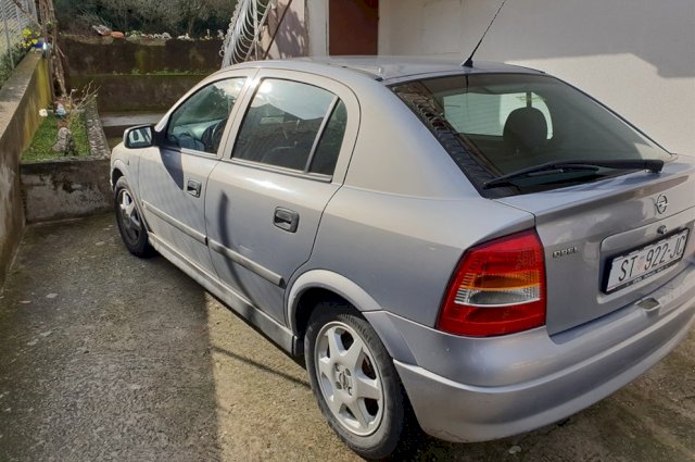 Opel Astra 1.4 16v