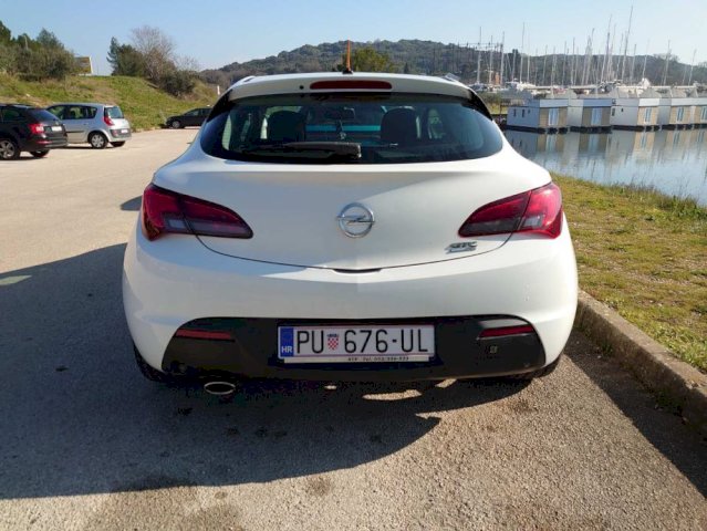 Opel Astra 1,4 Turbo
