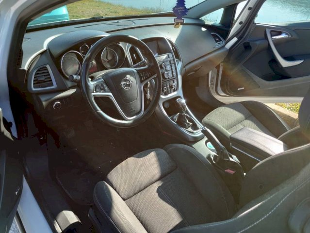 Opel Astra 1,4 Turbo