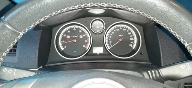 Opel Astra 1,6