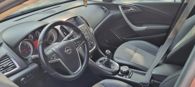 Opel Astra 1.7 CDTI COSMO SPORT