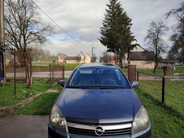 Opel Astra 1.9 cdti