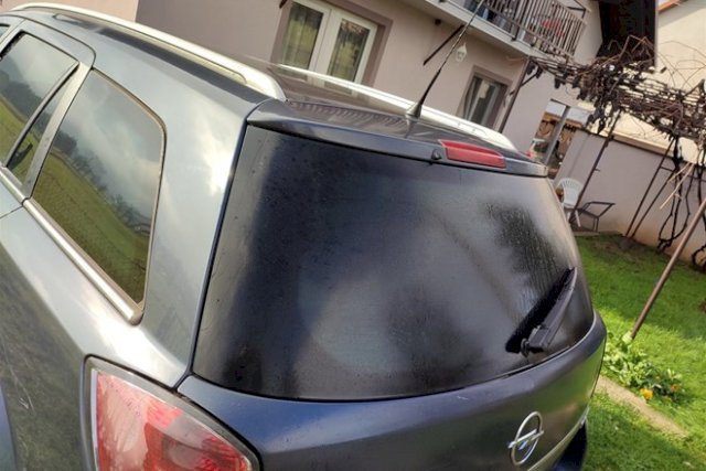 Opel Astra 1.9 cdti