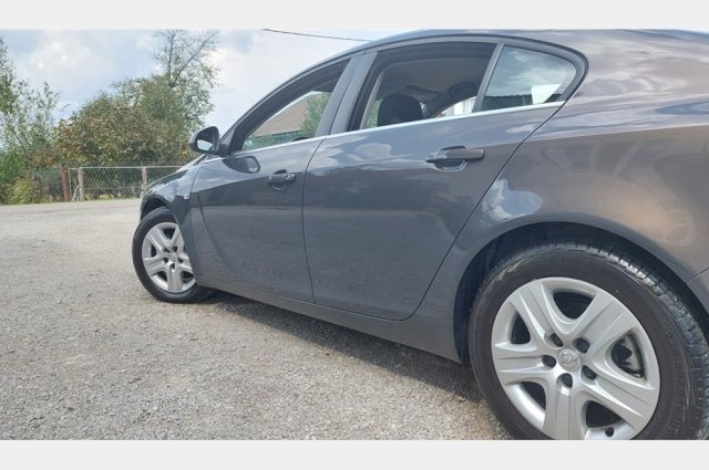 Opel Insignia 1.6 CDTI