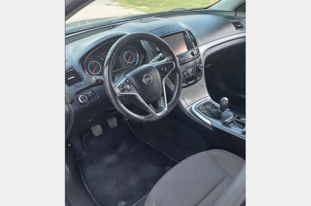 Opel Insignia 1.6 CDTI