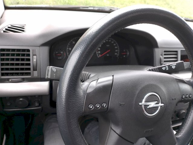 Opel Vectra 2,2dti(zamjena za manji)
