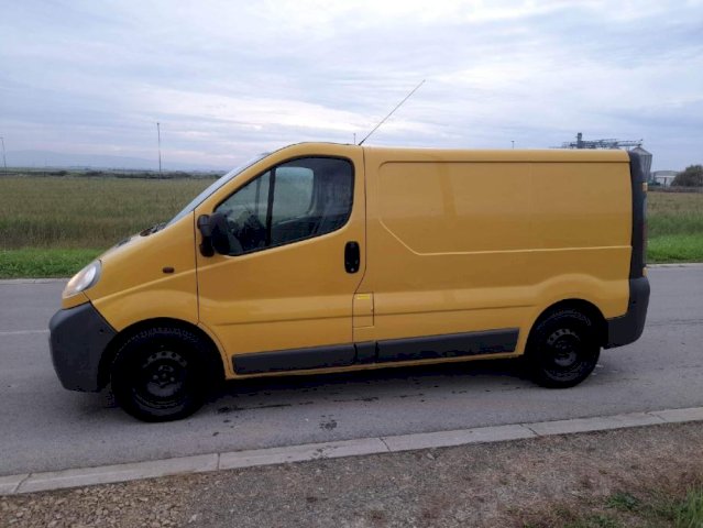 Opel Vivaro 2.5, 2006 god.