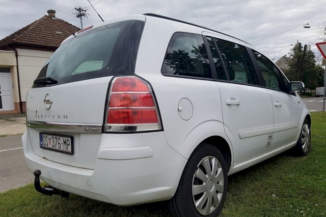 Opel Zafira Opel Zafira B Flexivan 1,9 CDTI