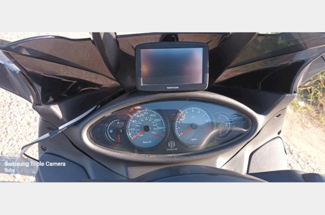 PIAGGIO X9 250 EVOLUTION,2004.GOD,REG.DO 07/2023