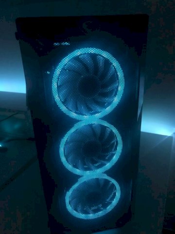PRODAJEM PC